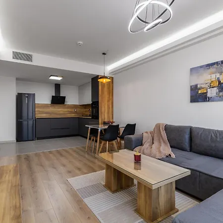Apartman Cevahir Sky 2br Family Apt, Fitness &